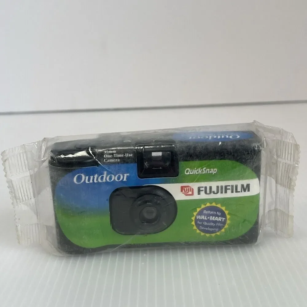 Fujifilm QuickSnap 35mm One-Time Use Outdoor Camera 2005 27 exp New Sealed R1C4